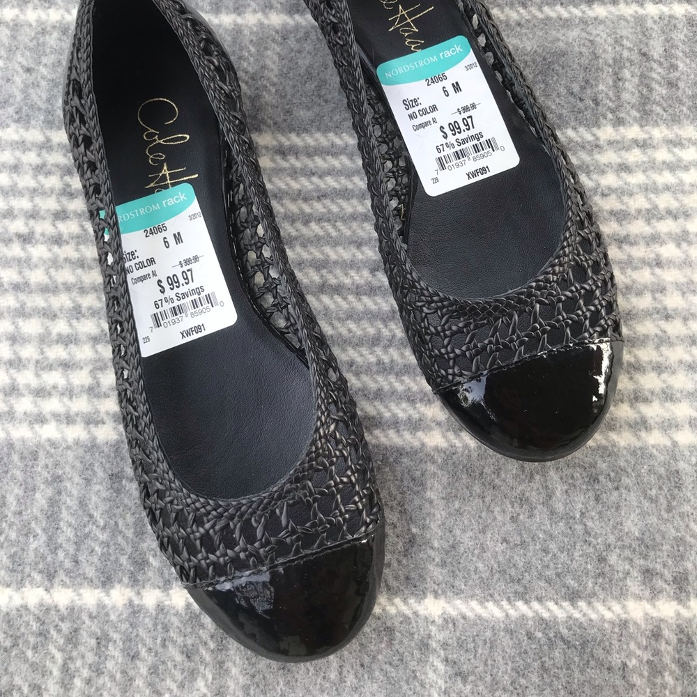 NWT Black Cole Haan leather flats ~ size 6